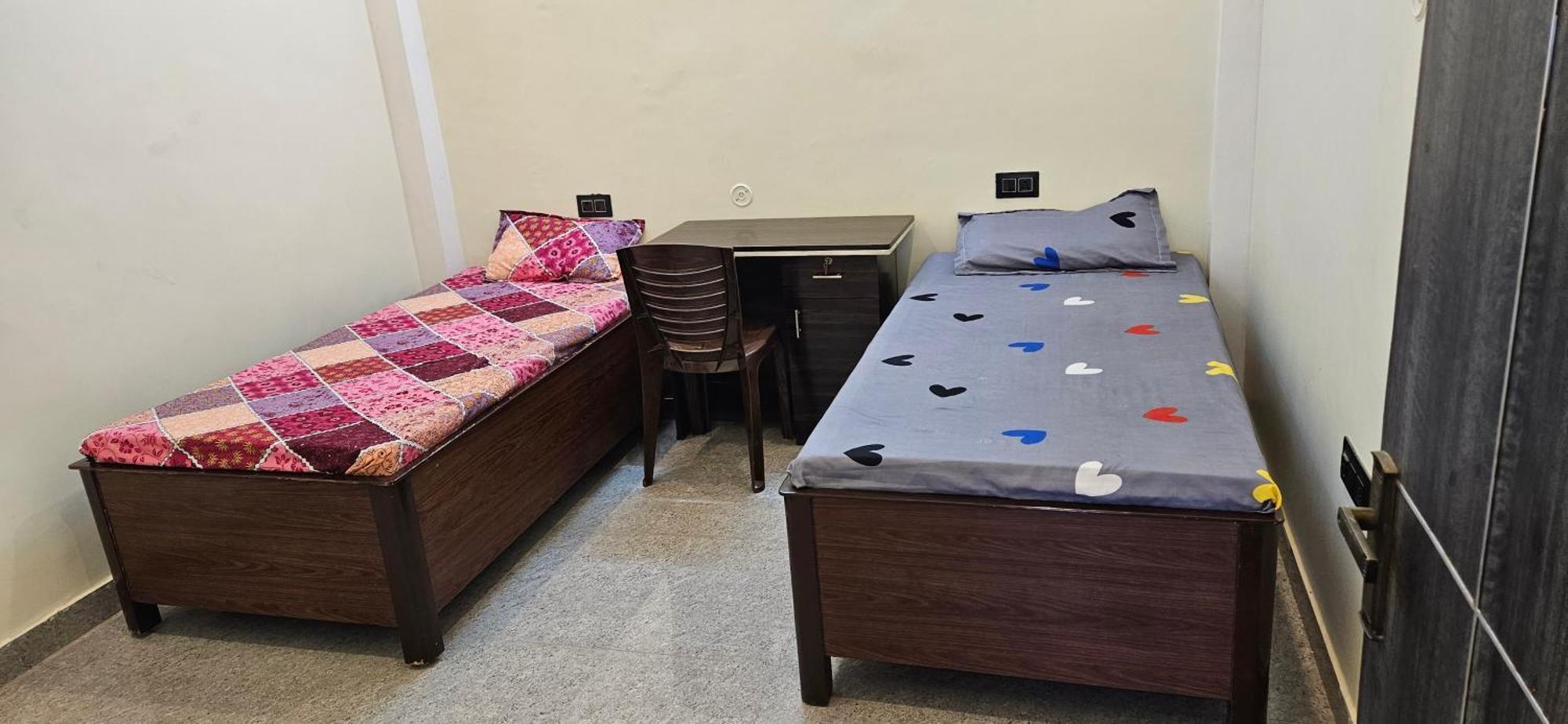 Blessing'S Home Stay 5 Bedrooms Luxury Villa Exquisite 5 Bedroom Villa Ideal Family Home Stay With Spacious Living Lucknow Exteriör bild