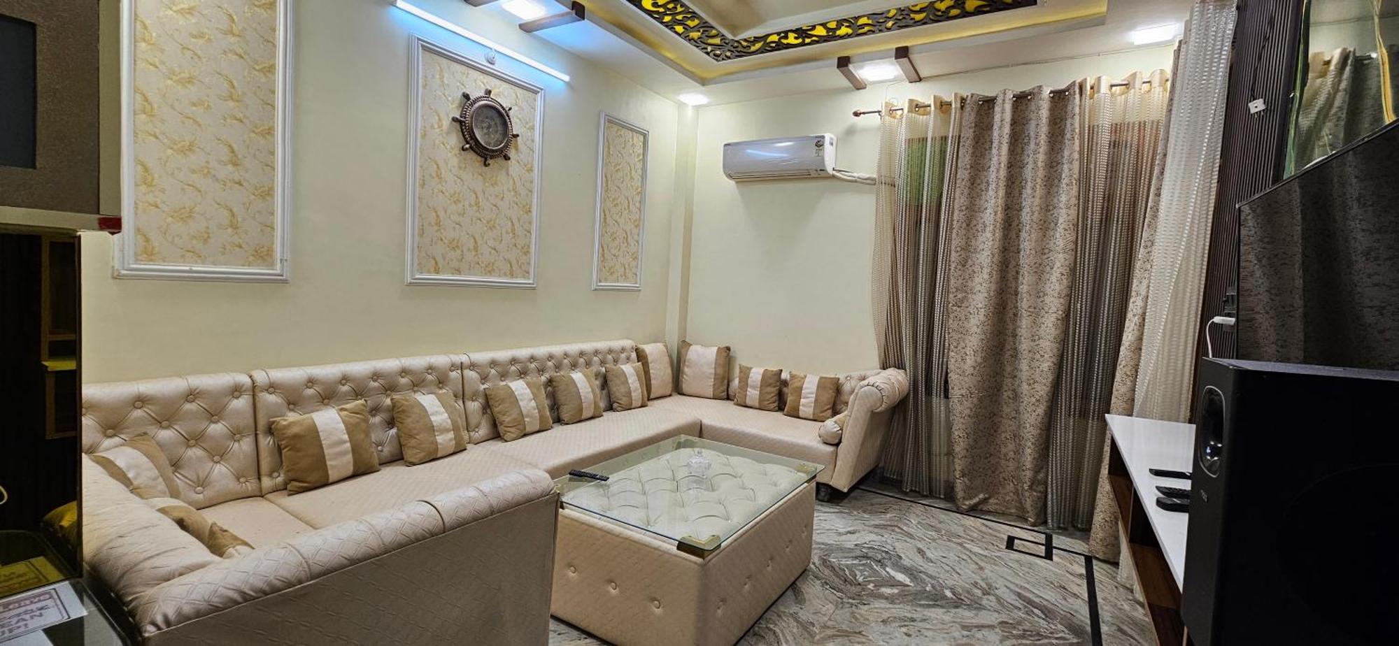 Blessing'S Home Stay 5 Bedrooms Luxury Villa Exquisite 5 Bedroom Villa Ideal Family Home Stay With Spacious Living Lucknow Exteriör bild